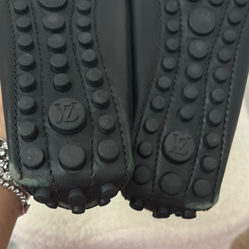 Authentic Louis  Vuitton Black and Gold loafers - SALE 🎉🎉 - Picture 5 of 10